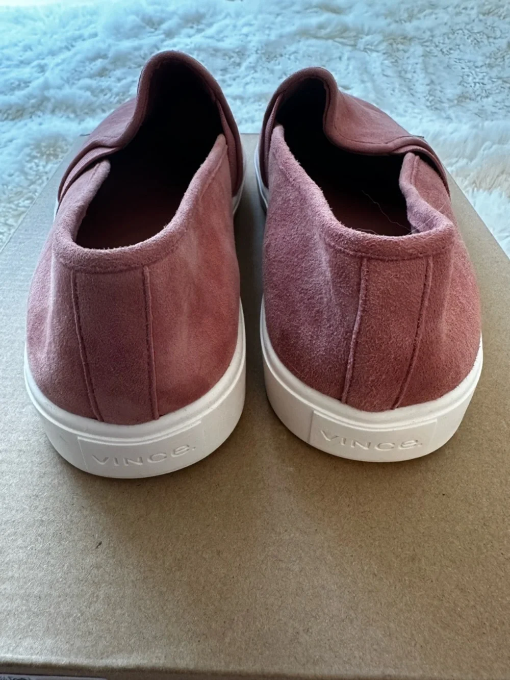VINCE Blair Dusty Rose Suede Slip On Sneakers Women’s Size 9 Pink Leather NWOT